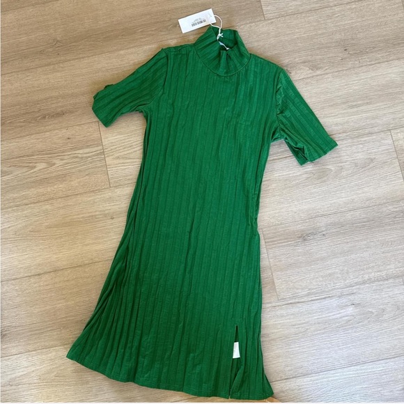 Reformation Green Dress NWT - Picture 4 of 4